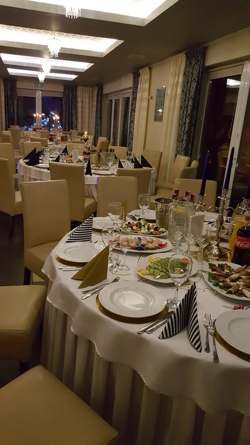 Pensjonat Nad Jeziorem Hotel Myślibórz Exterior foto