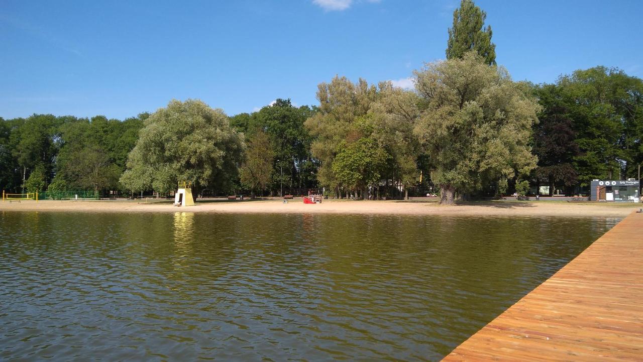 Pensjonat Nad Jeziorem Hotel Myślibórz Exterior foto